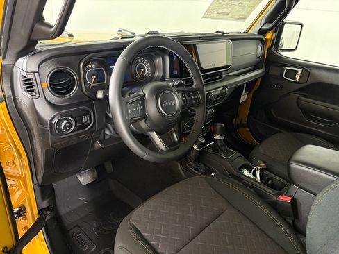 New 2026 Jeep Gladiator Mojave AWD/4WD image 16