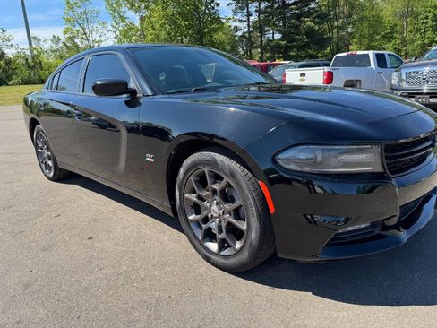 Used 2018 Dodge Charger GT AWD/4WD image 12