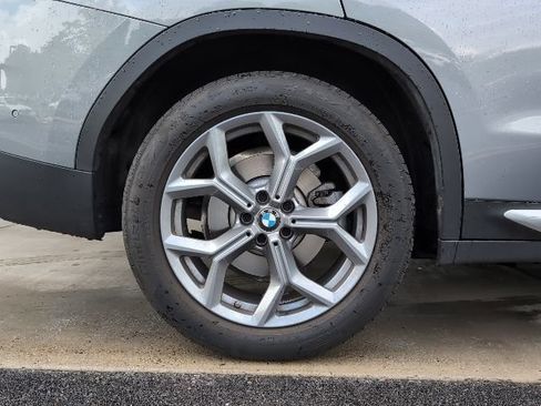 Used 2023 BMW X3 xDrive30i w/ Premium Package AWD/4WD image 4