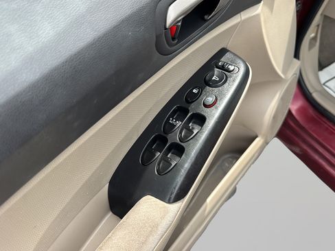 Used 2010 Honda Civic LX image 19