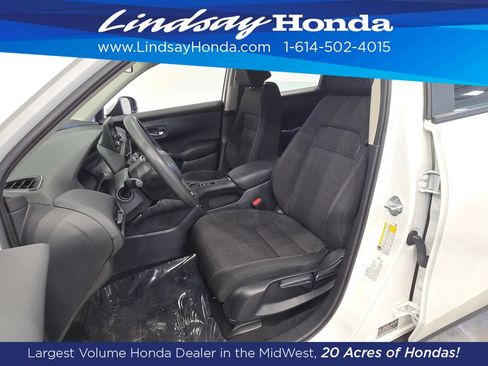 Used 2025 Honda HR-V LX image 12