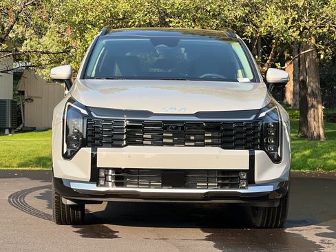 New 2026 Kia Sportage SX image 9