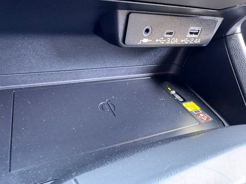 Used 2024 Subaru Crosstrek 2.0i Premium image 22