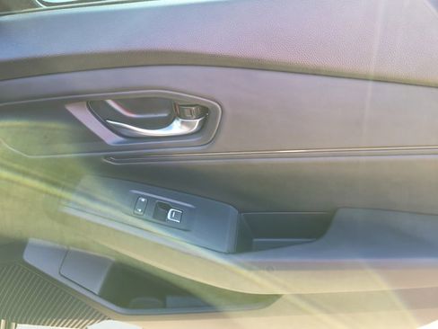 Used 2024 Honda Accord EX image 19