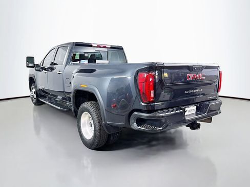 Used 2020 GMC Sierra 3500 Denali w/ Denali Ultimate Package AWD/4WD image 8