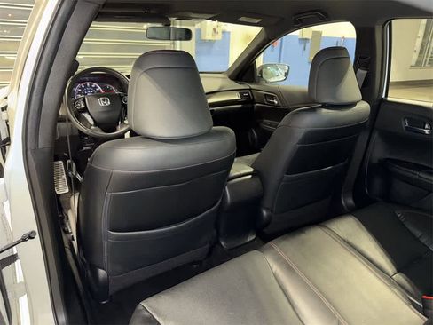 Used 2017 Honda Accord Sport Special Edition image 52