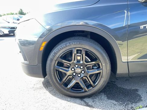 Used 2019 Chevrolet Blazer LT w/ Sun and Wheels Package AWD/4WD image 30