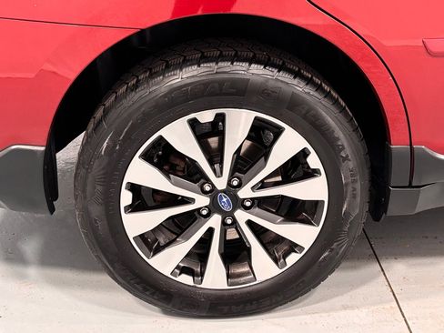 Used 2017 Subaru Outback 2.5i Limited image 33