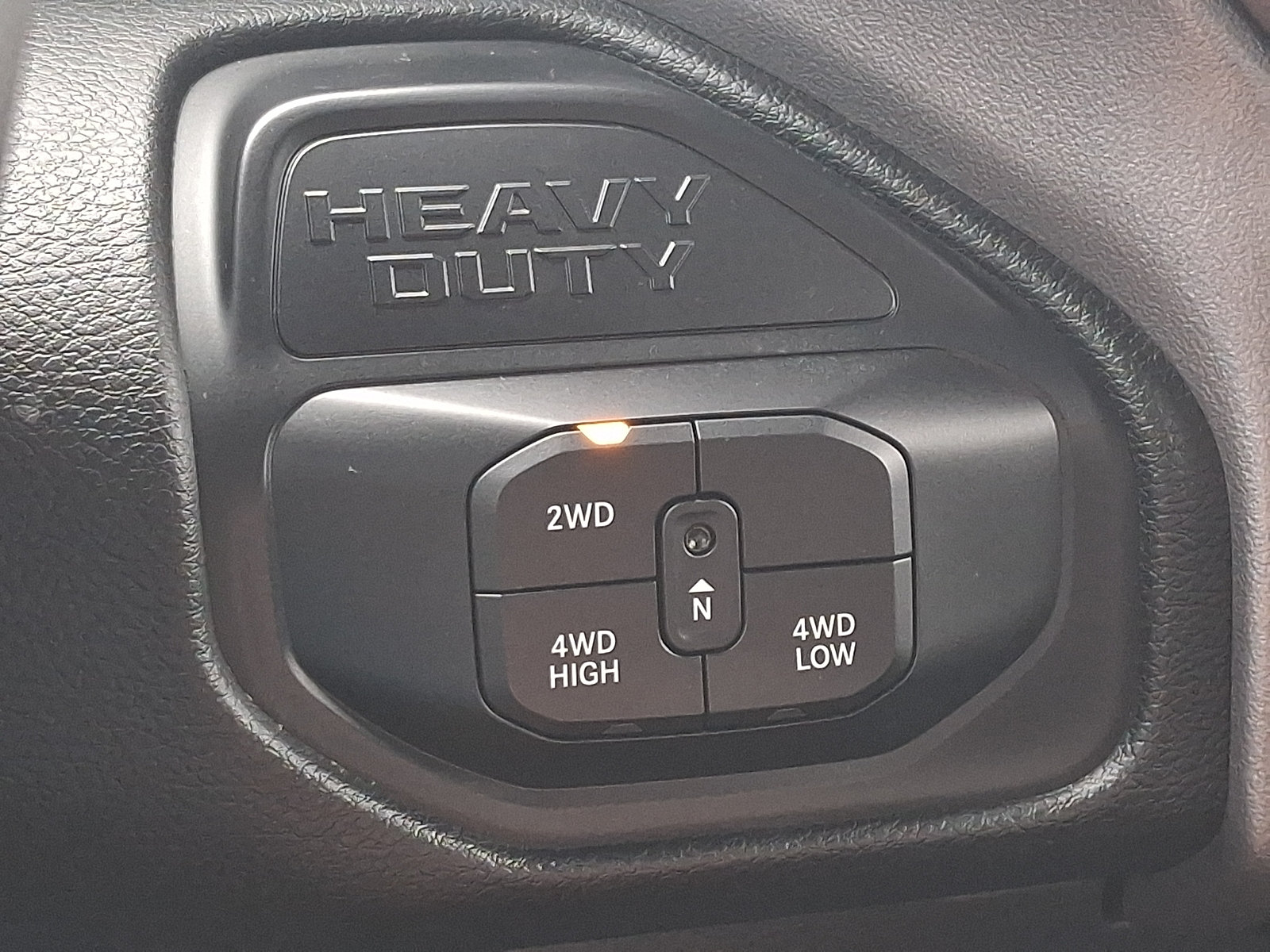 Certified 2025 RAM 2500 Big Horn AWD/4WD image 24