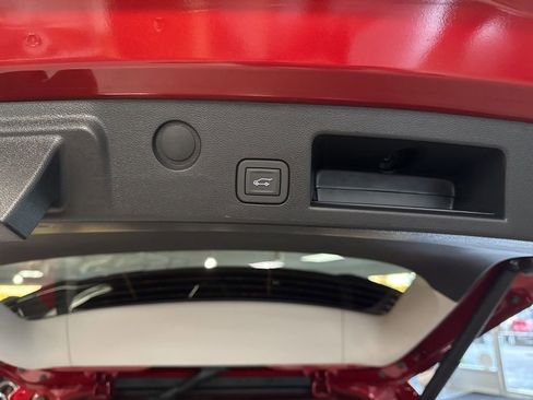 New 2026 GMC Terrain Denali AWD/4WD image 17
