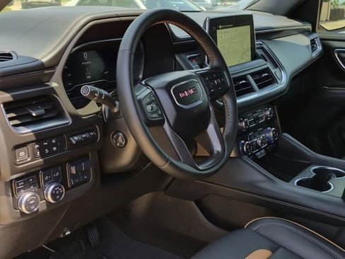 Used 2024 GMC Yukon AT4 AWD/4WD image 13