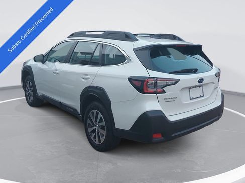 Used 2025 Subaru Outback AWD/4WD image 7