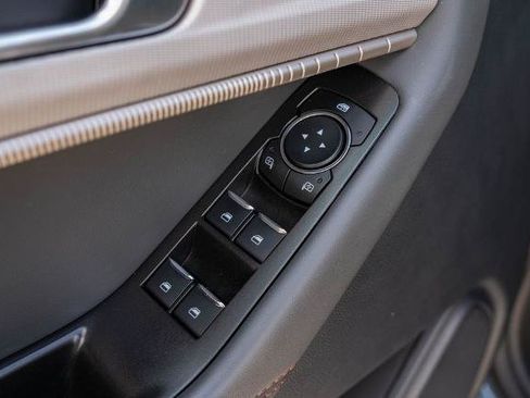 Certified 2025 Ford Explorer Active RWD image 12