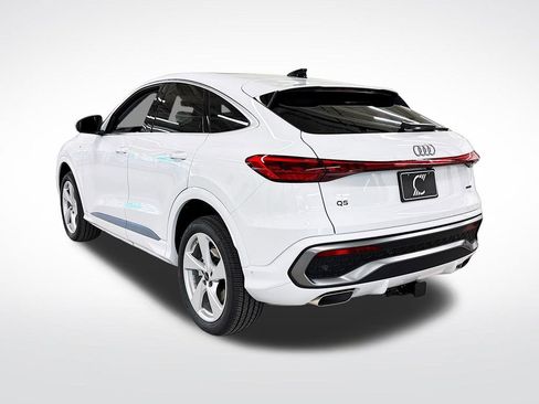 New 2025 Audi Q5 Premium Plus image 3