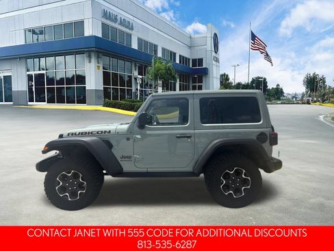 Used 2023 Jeep Wrangler Rubicon w/ LED Lighting Group AWD/4WD image 3