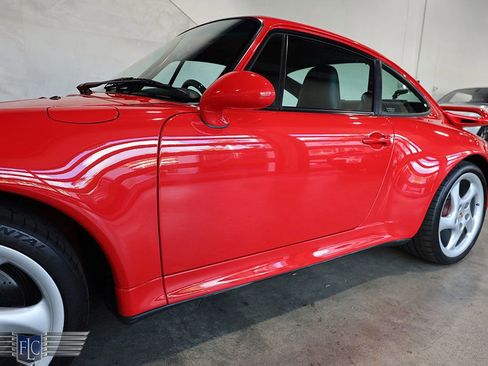 Used 1998 Porsche 911 GT3 RS image 10