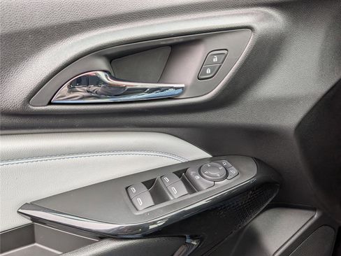 New 2026 Chevrolet Trax LT w/ Midnight Edition image 13