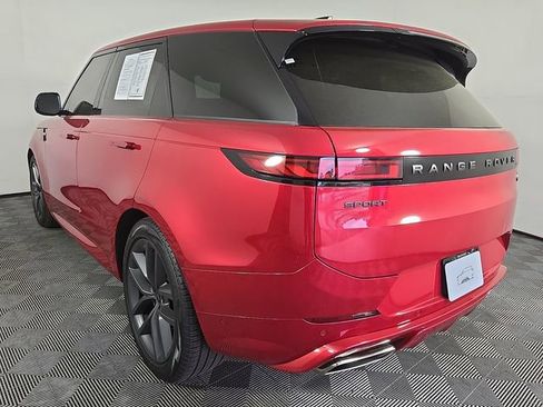 Used 2023 Land Rover Range Rover Sport SE Dynamic image 7