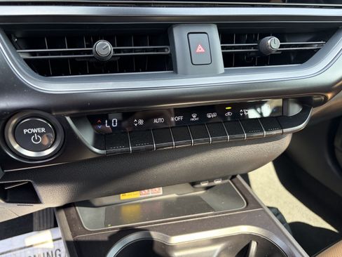 Used 2024 Lexus UX 250h AWD w/ Premium Package image 15