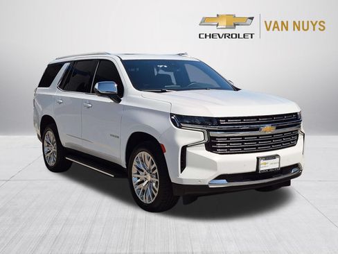 Used 2023 Chevrolet Tahoe Premier AWD/4WD image 3