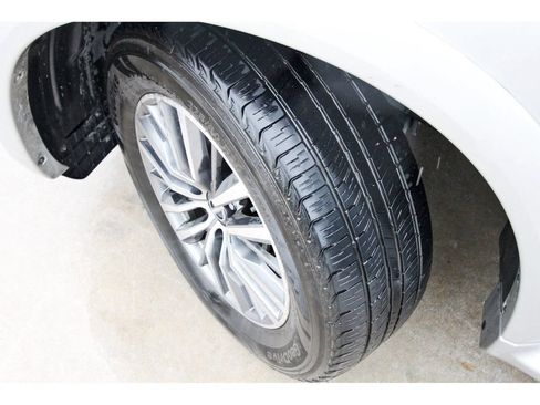 Used 2023 Nissan Armada SL RWD image 10