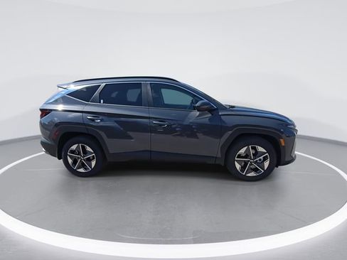 Used 2026 Hyundai Tucson SEL image 9