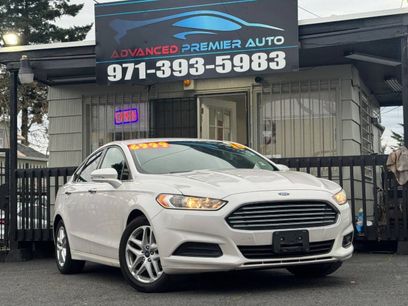 Used 2016 Ford Fusion SE w/ SE Winter Package