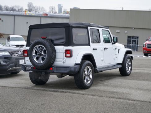 Used 2018 Jeep Wrangler Unlimited Sahara w/ Dual Top Group image 5