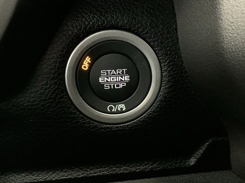 New 2026 RAM 3500 Laramie AWD/4WD image 20