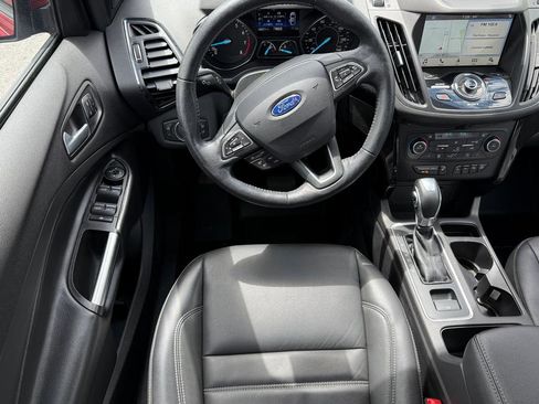 Used 2019 Ford Escape Titanium FWD image 13