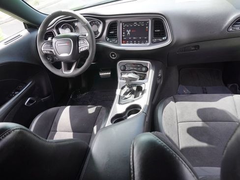 Used 2019 Dodge Challenger R/T Scat Pack w/ 1320 Drag Pack RWD image 11