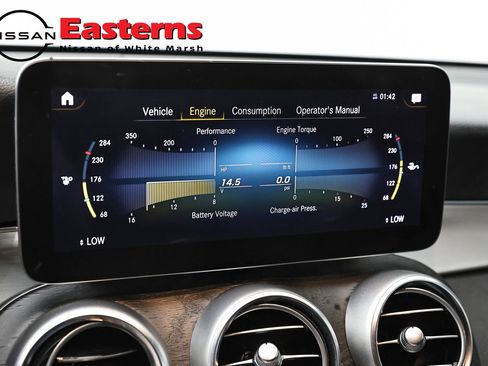 Used 2022 Mercedes-Benz GLC 300 4MATIC w/ AMG Line image 18