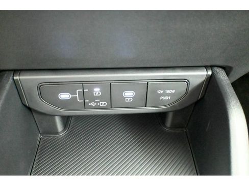 New 2025 Kia K4 image 27