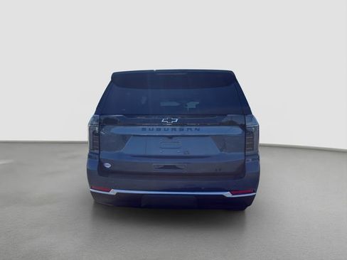 New 2026 Chevrolet Suburban LT w/ Comfort Package AWD/4WD image 5
