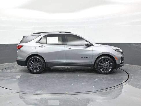 Used 2023 Chevrolet Equinox RS w/ RS Leather Package AWD/4WD image 8
