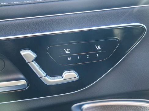 Used 2025 Mercedes-Benz CLE 300 CLE 300 image 18