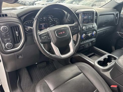 Used 2021 GMC Sierra 1500 SLT w/ SLT Premium Package AWD/4WD image 18