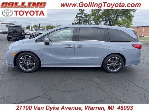 Used 2023 Honda Odyssey Elite image 1