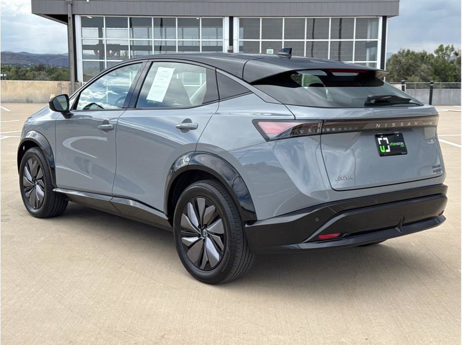 Used 2024 Nissan Ariya AWD image 6