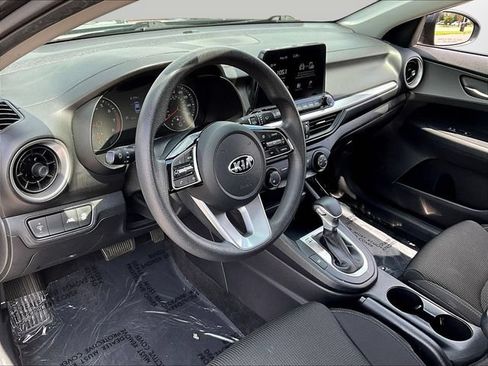 Used 2021 Kia Forte LXS FWD image 18