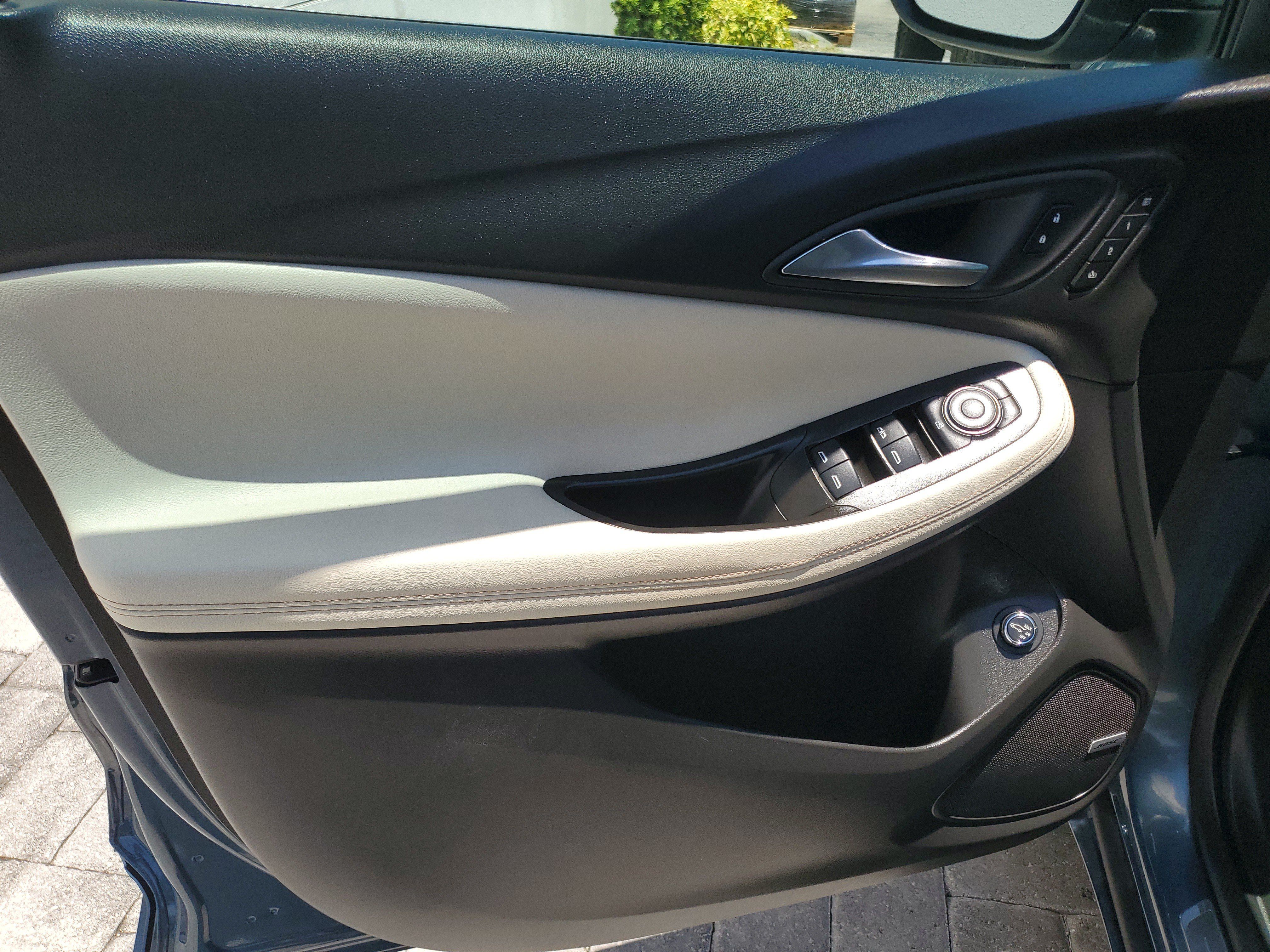 Used 2024 Buick Encore GX Avenir w/ Avenir Technology Package FWD image 19