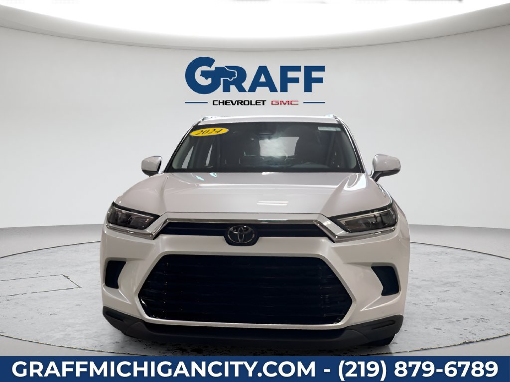 Used 2024 Toyota Grand Highlander AWD image 8