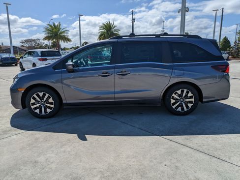 New 2026 Honda Odyssey EX-L image 7