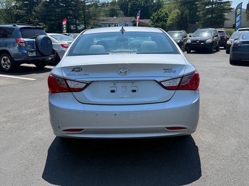 Used 2012 Hyundai Sonata GLS FWD image 9