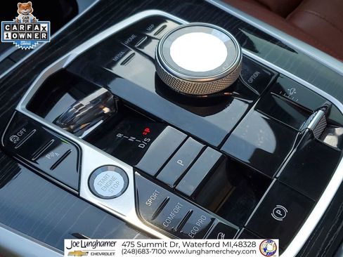 Used 2024 BMW X7 xDrive40i w/ Executive Package image 18