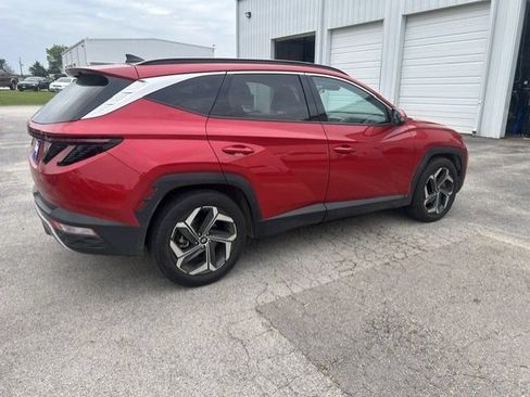 Used 2023 Hyundai Tucson Limited FWD image 3