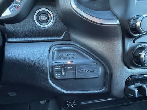 Used 2024 RAM 3500 Big Horn image 21