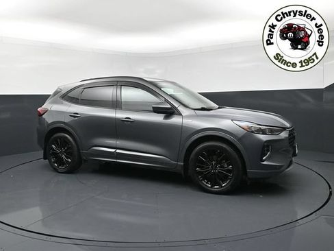 Used 2023 Ford Escape ST-Line Elite w/ Class II Trailer Tow Package AWD/4WD image 1