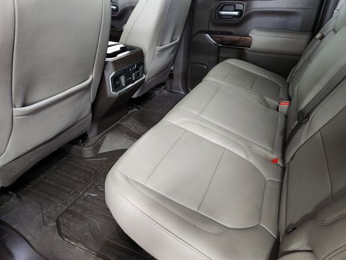 Used 2020 GMC Sierra 1500 SLT RWD image 20