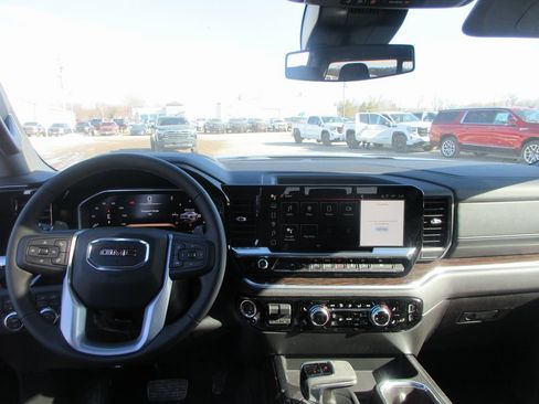 New 2026 GMC Sierra 1500 Elevation w/ Elevation Premium Package image 17